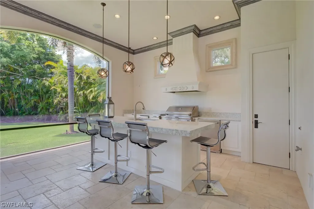 215 Caribbean Road Naples FL 34108