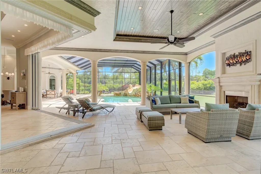 215 Caribbean Road Naples FL 34108