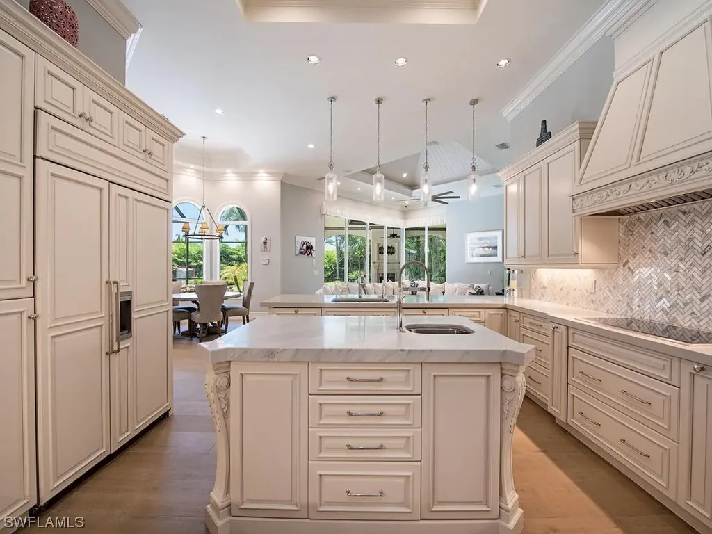 215 Caribbean Road Naples FL 34108
