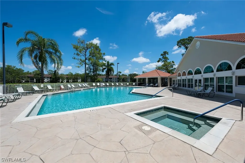 5792 Deauville Circle Naples FL 34112