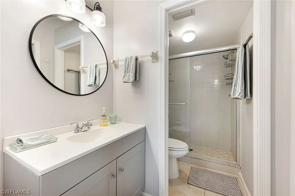 5792 Deauville Circle Naples FL 34112