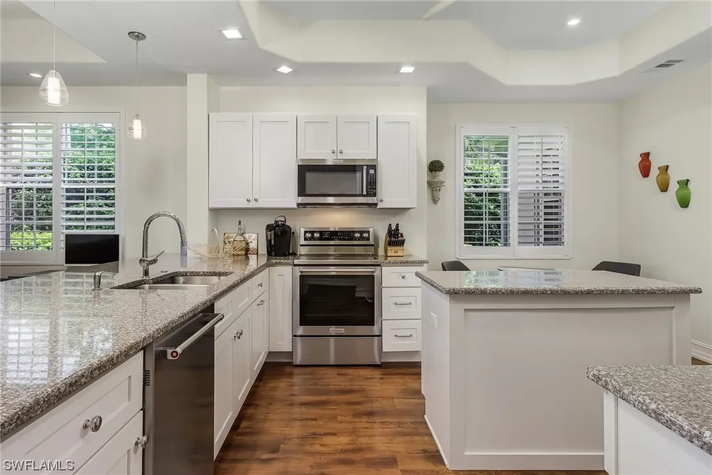 3099 Lancaster Drive Naples FL 34105