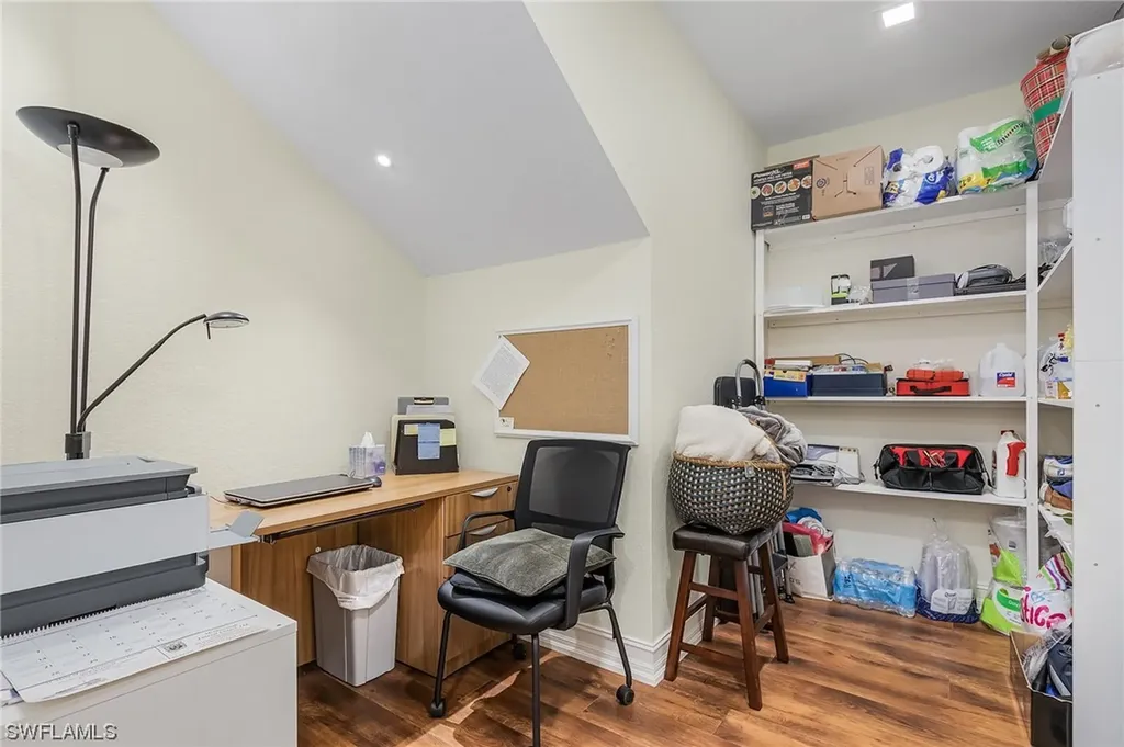 3099 Lancaster Drive Naples FL 34105