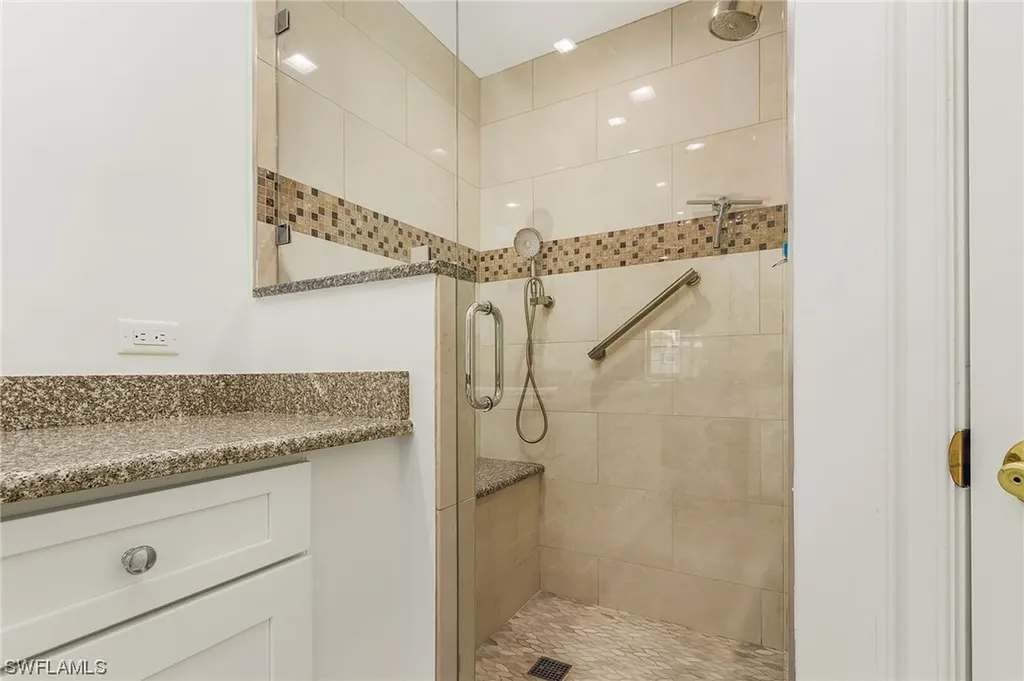 3099 Lancaster Drive Naples FL 34105