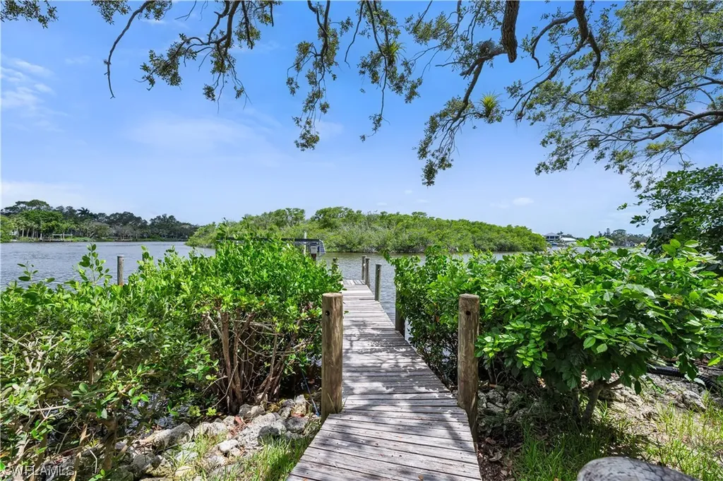 27311 Oak Knoll Drive Bonita Springs FL 34134