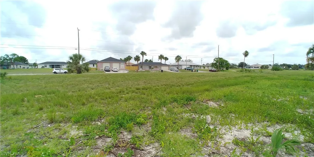 2613 NE 20th Place Cape Coral FL 33909