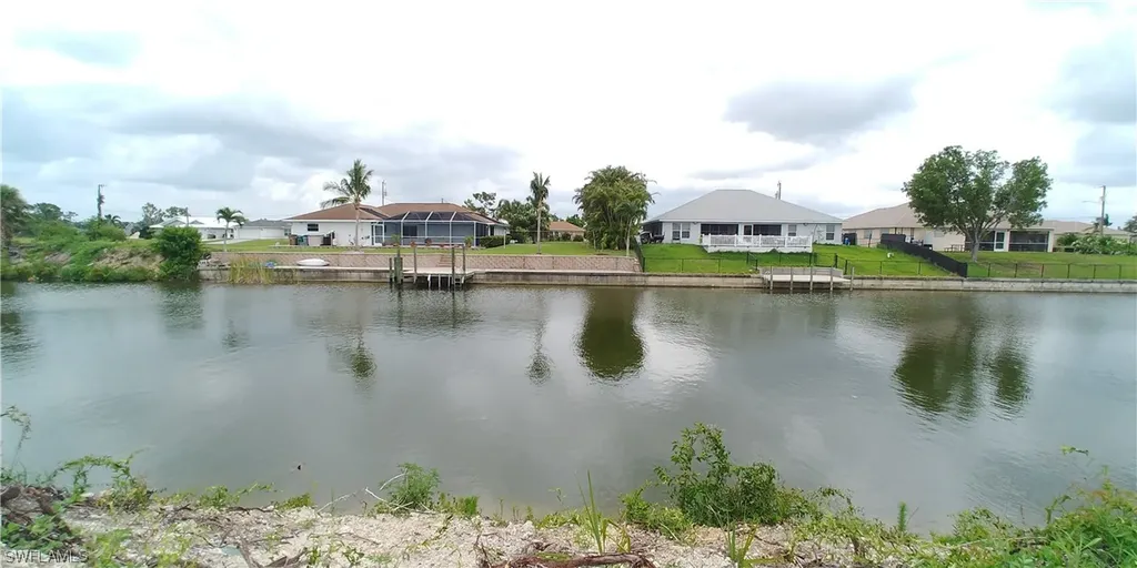 2613 NE 20th Place Cape Coral FL 33909