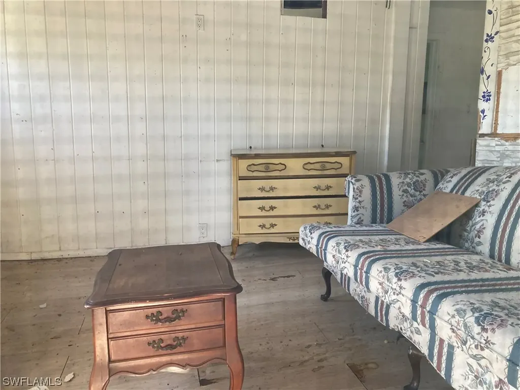 2364 Bayside Street Naples FL 34112