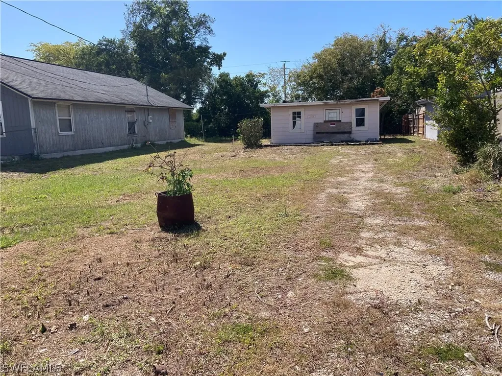 2364 Bayside Street Naples FL 34112