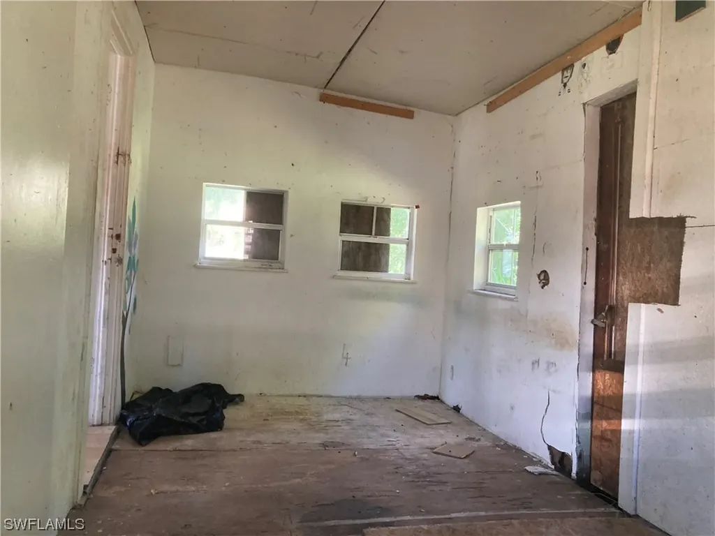 2364 Bayside Street Naples FL 34112