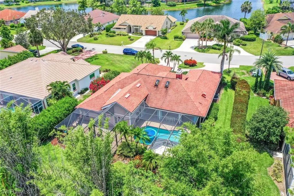 5057 Berkeley Drive Naples FL 34112