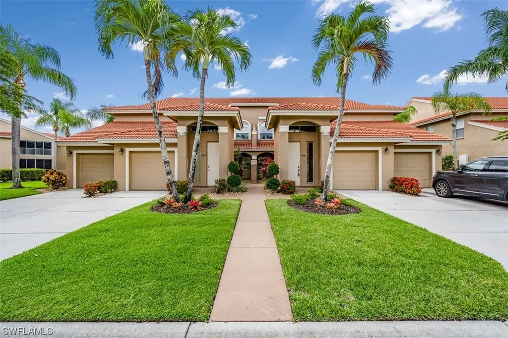Naples FL, 2610 Marshcreek Lane, Unit 202