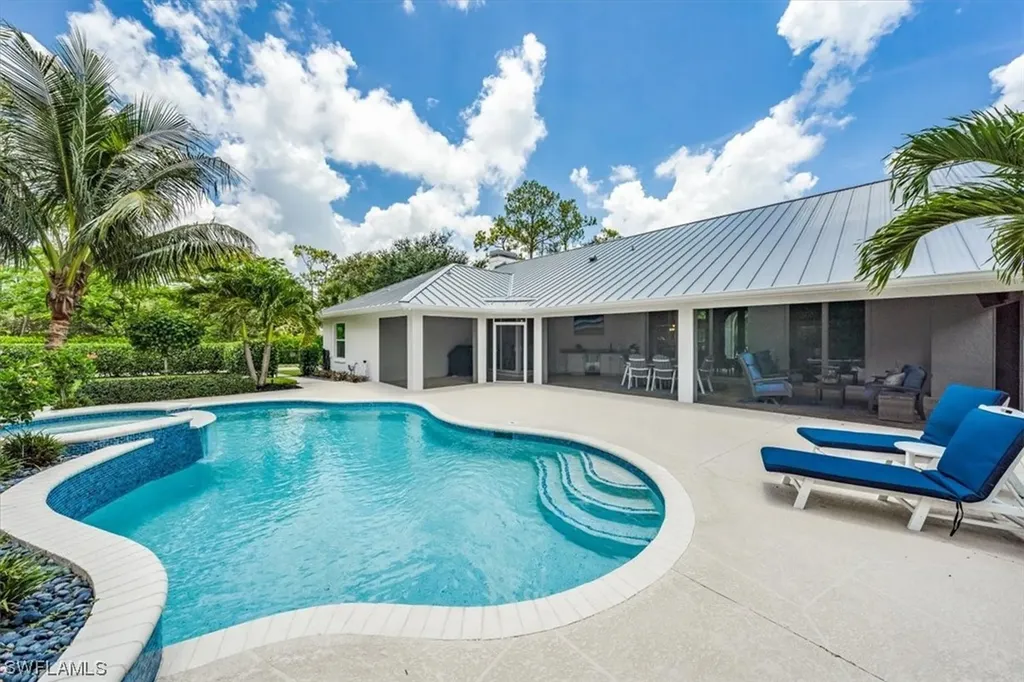 6581 Sandalwood Lane Naples FL 34109