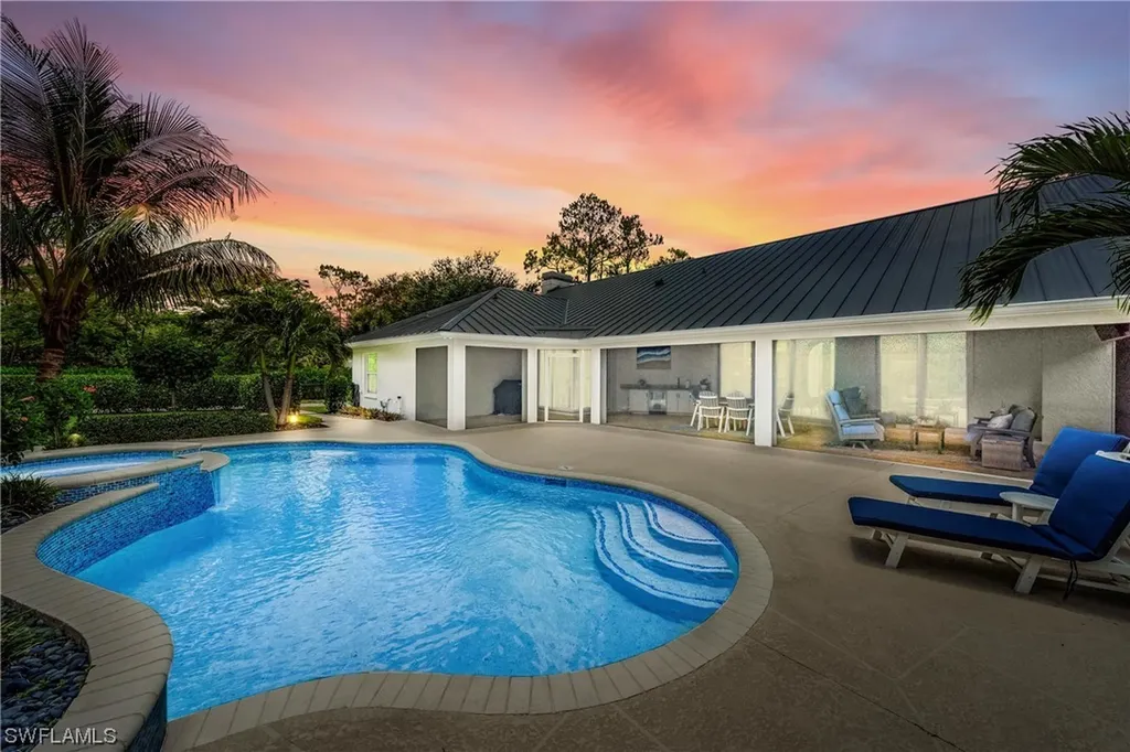 6581 Sandalwood Lane Naples FL 34109