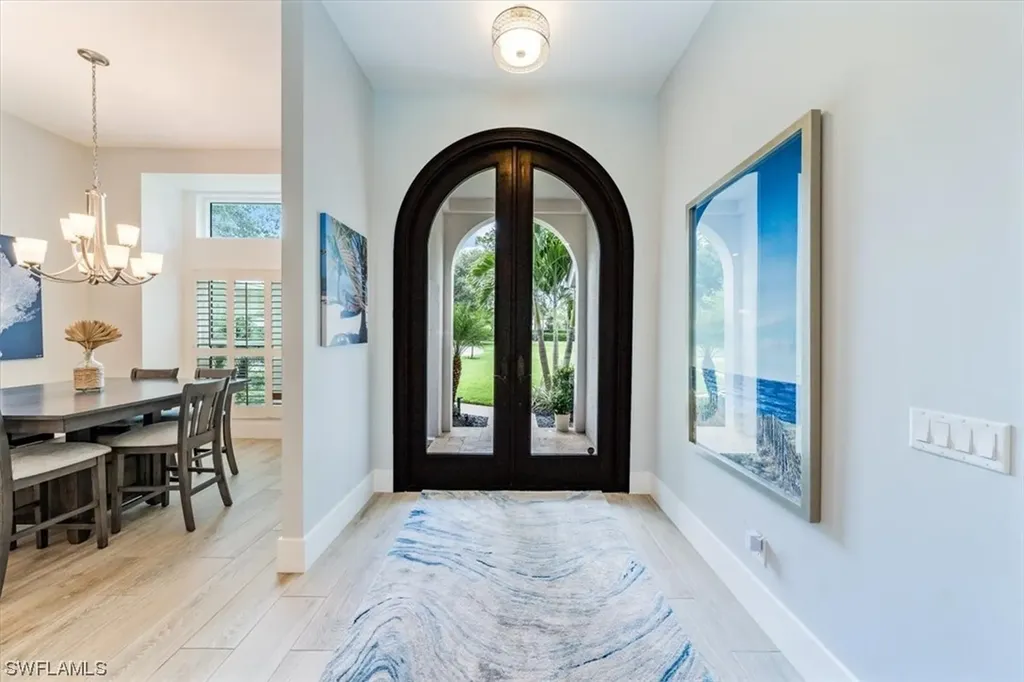 6581 Sandalwood Lane Naples FL 34109