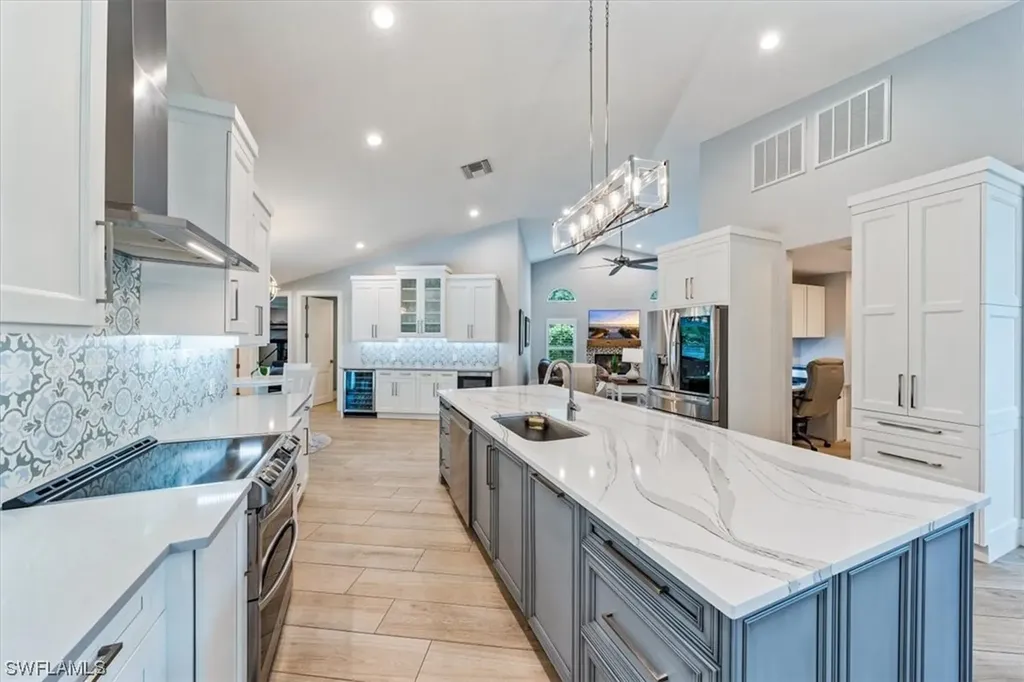 6581 Sandalwood Lane Naples FL 34109