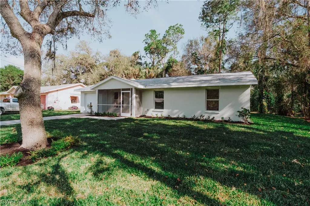 631 S Missouri Street Labelle FL 33935