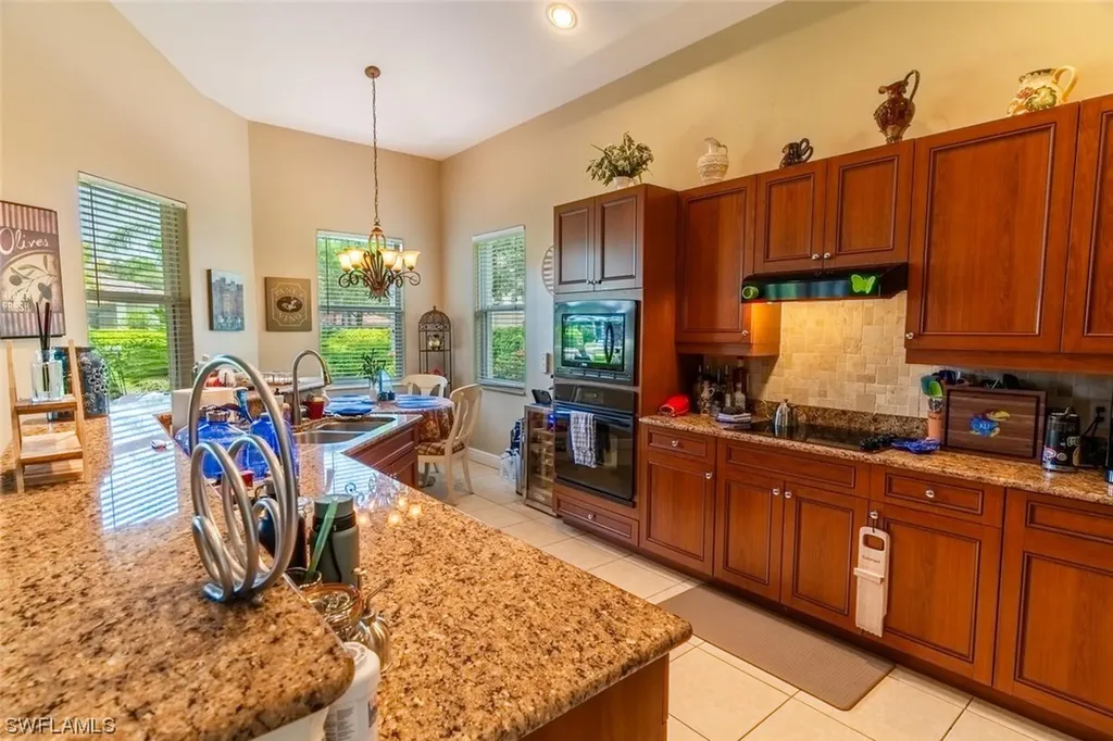 6135 Montelena Circle Naples FL 34119