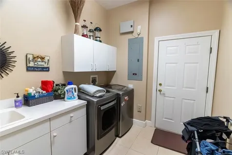 6135 Montelena Circle Naples FL 34119