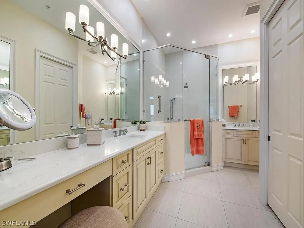 9566 Gulf Shore Drive Naples FL 34108