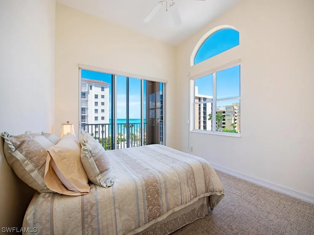 9566 Gulf Shore Drive Naples FL 34108