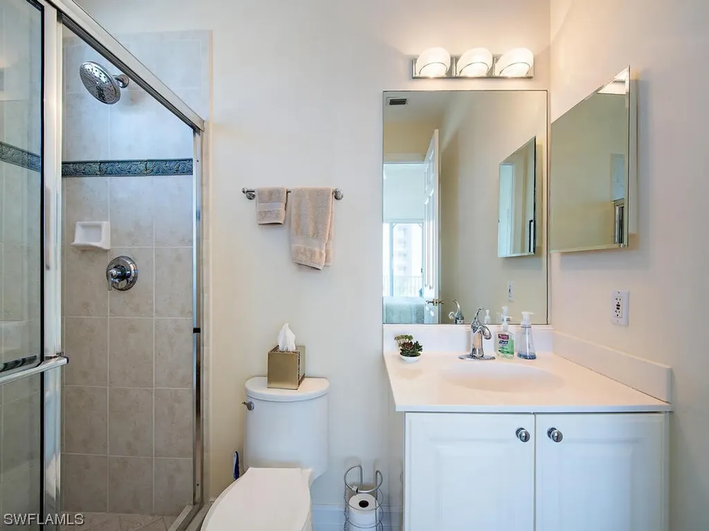 9566 Gulf Shore Drive Naples FL 34108