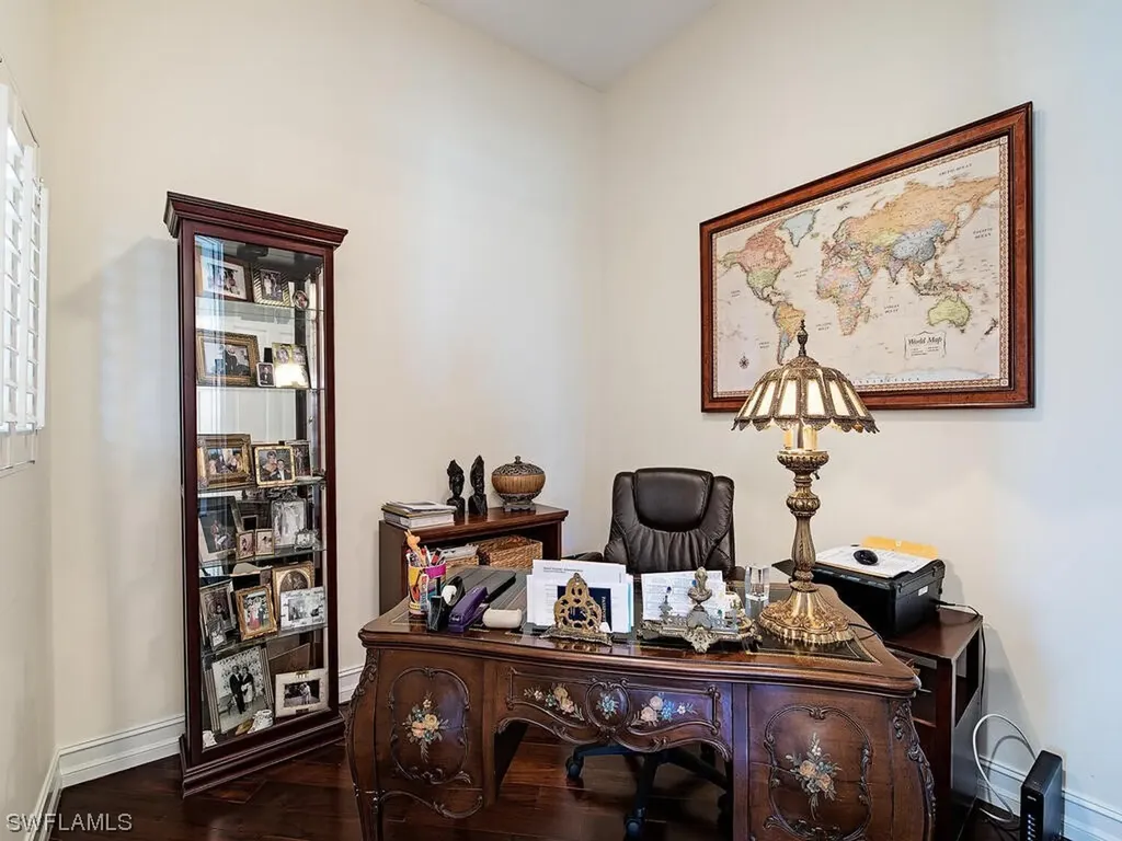 9566 Gulf Shore Drive Naples FL 34108