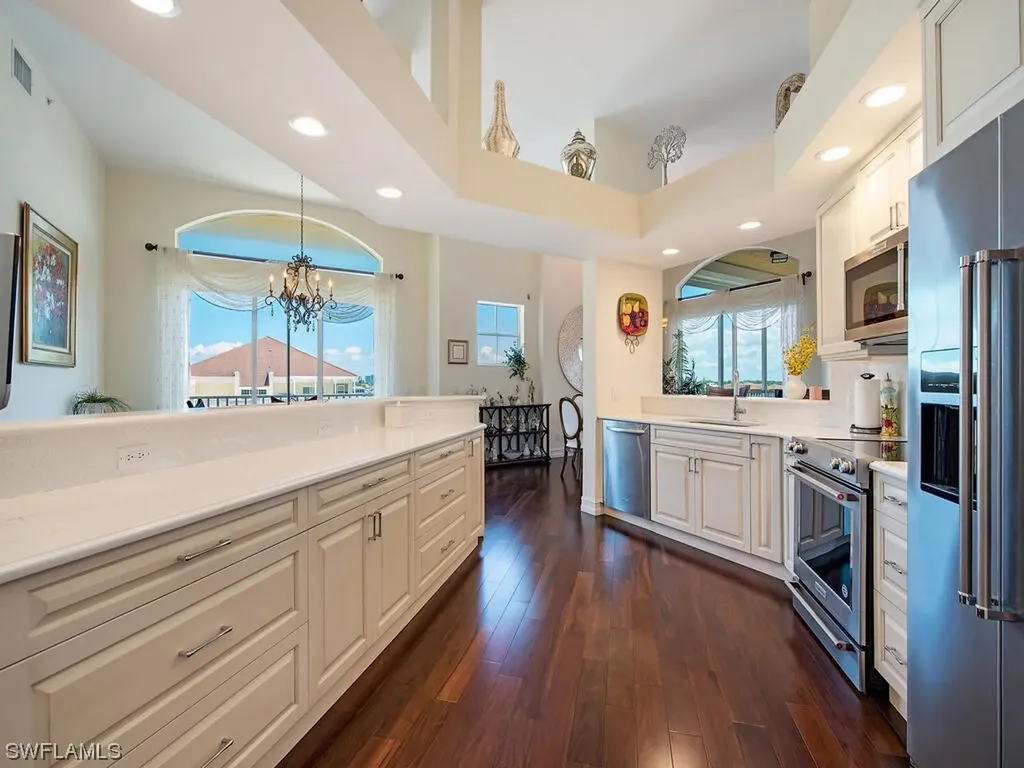 9566 Gulf Shore Drive Naples FL 34108