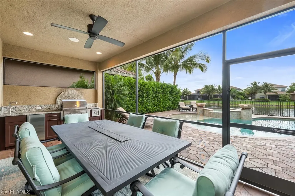 13497 Mandarin Circle Naples FL 34109