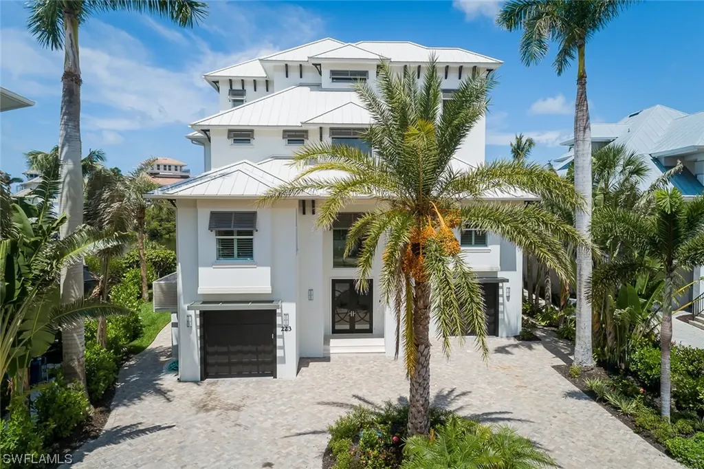 223 Bayfront Drive Bonita Springs FL 34134