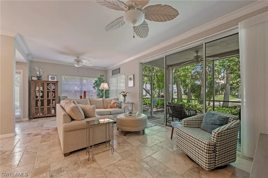 Naples FL, 1108 Egrets Walk Circle, Unit 101