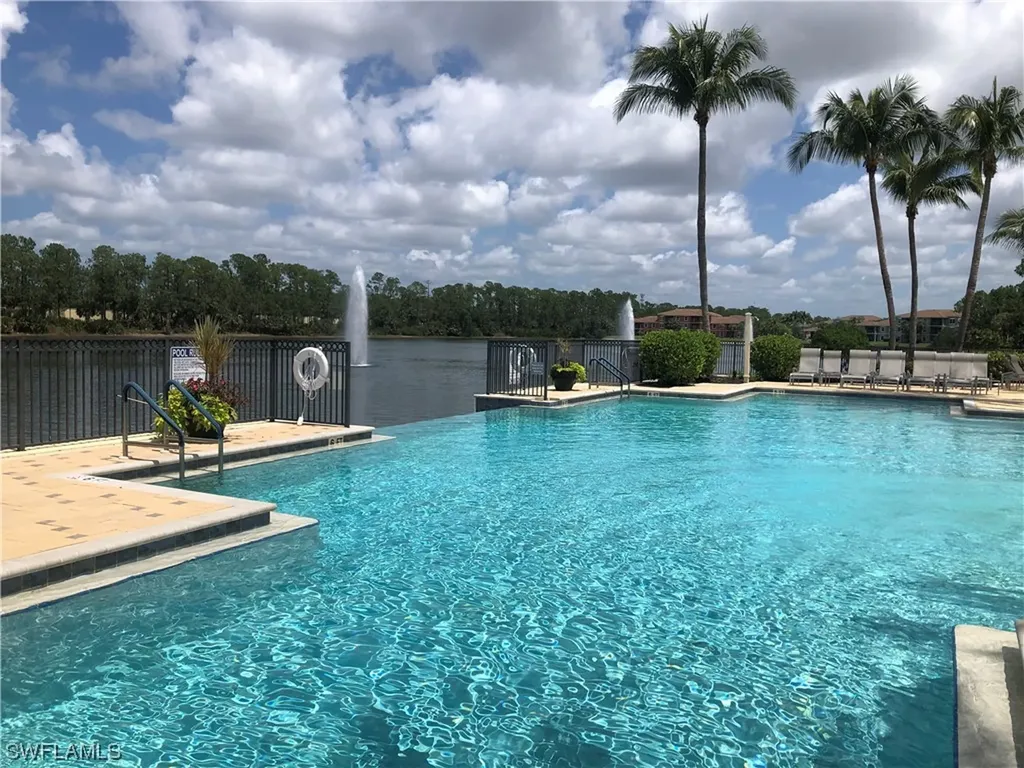 2001 Tarpon Bay Drive N Naples FL 34119