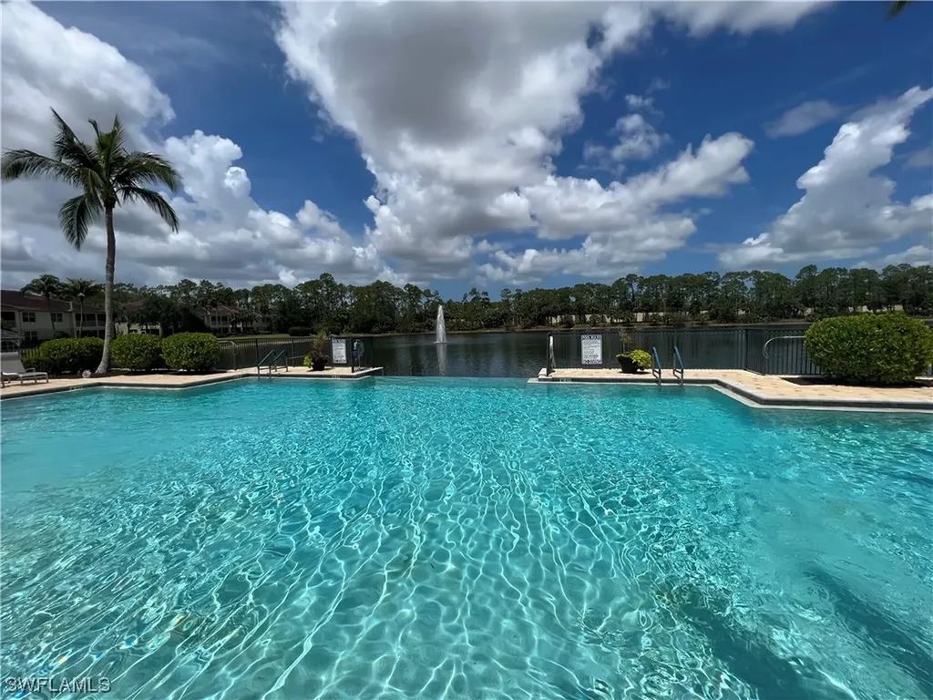 2001 Tarpon Bay Drive N Naples FL 34119