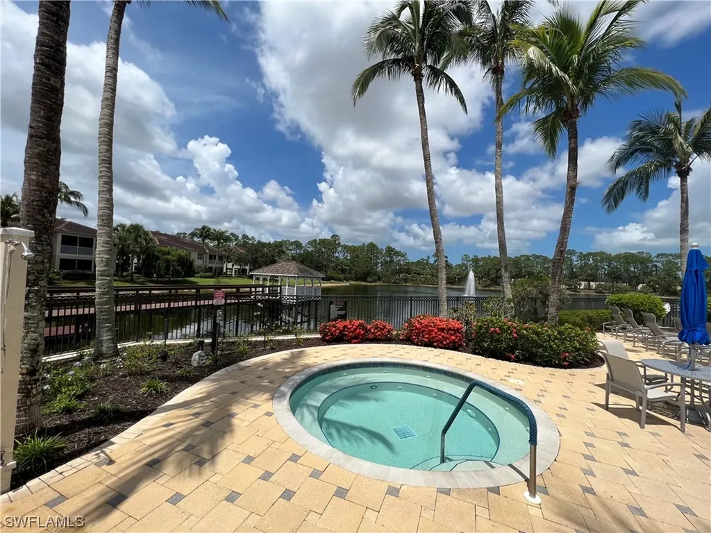 2001 Tarpon Bay Drive N Naples FL 34119