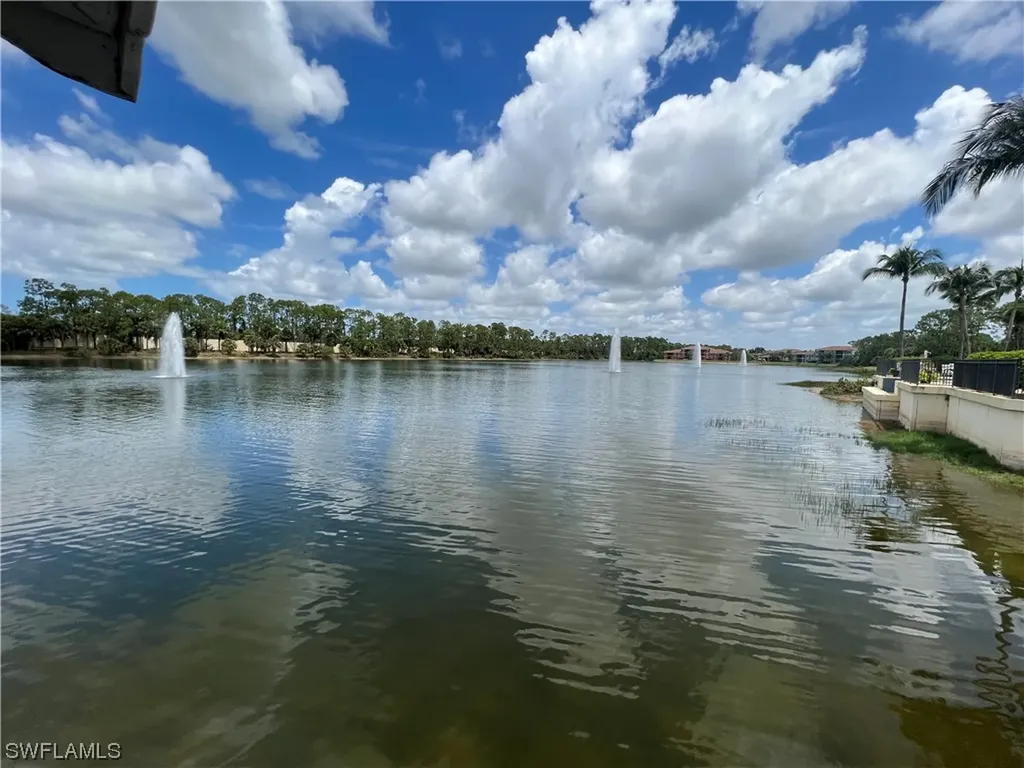 2001 Tarpon Bay Drive N Naples FL 34119