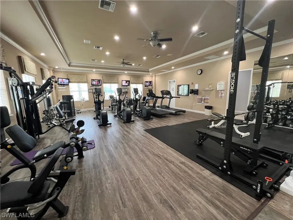 2001 Tarpon Bay Drive N Naples FL 34119