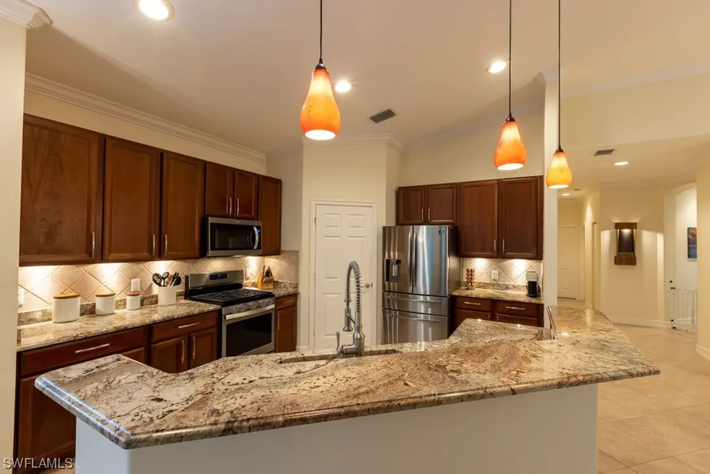 2001 Tarpon Bay Drive N Naples FL 34119