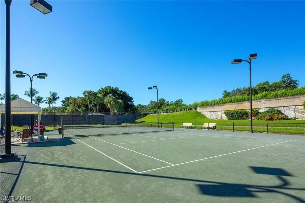 2425 Mont Claire Court Naples FL 34109
