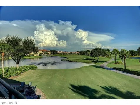 2425 Mont Claire Court Naples FL 34109