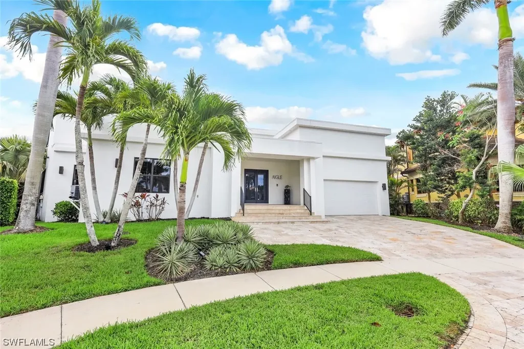 480 Parkhouse Court Marco Island FL 34145