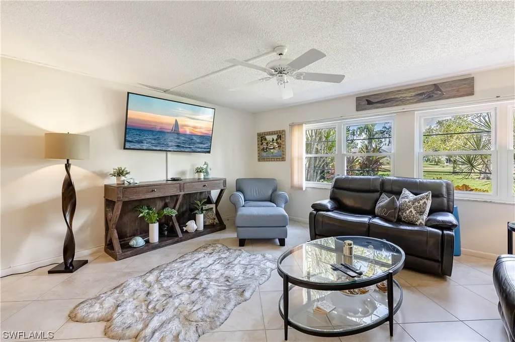 1084 Forest Lakes Drive Naples FL 34105