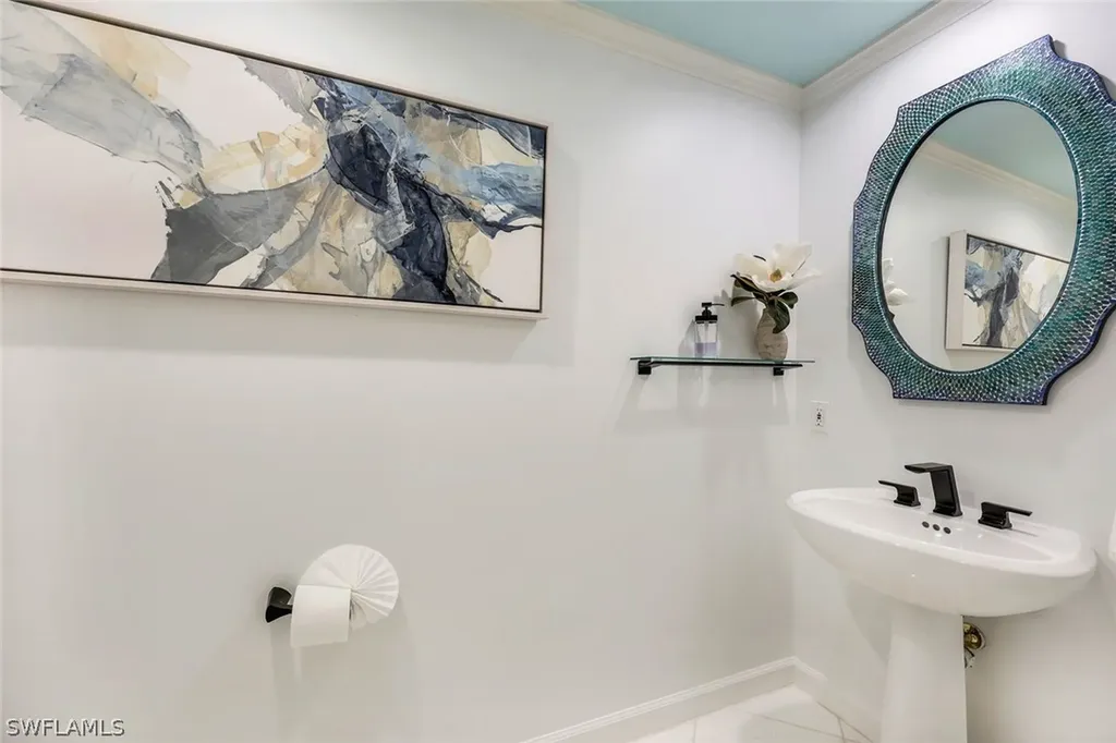 8473 Bay Colony Drive Naples FL 34108