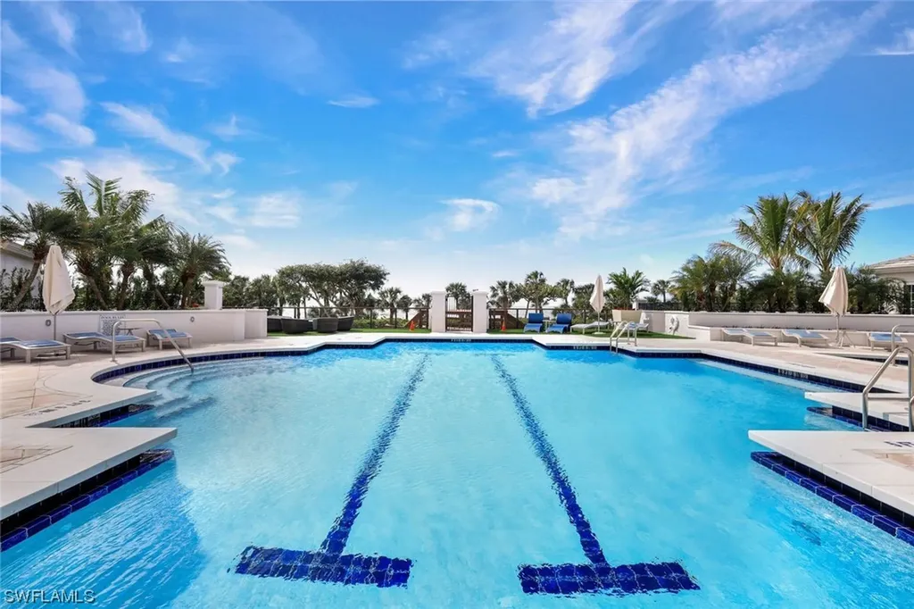 8473 Bay Colony Drive Naples FL 34108