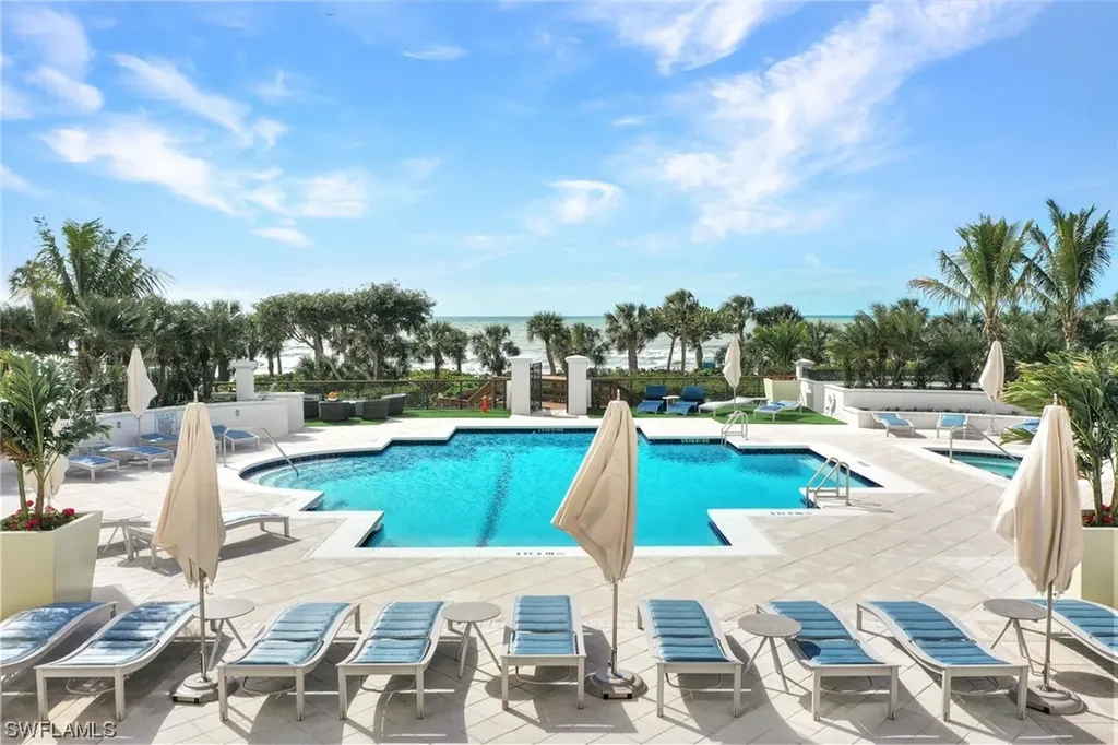 8473 Bay Colony Drive Naples FL 34108