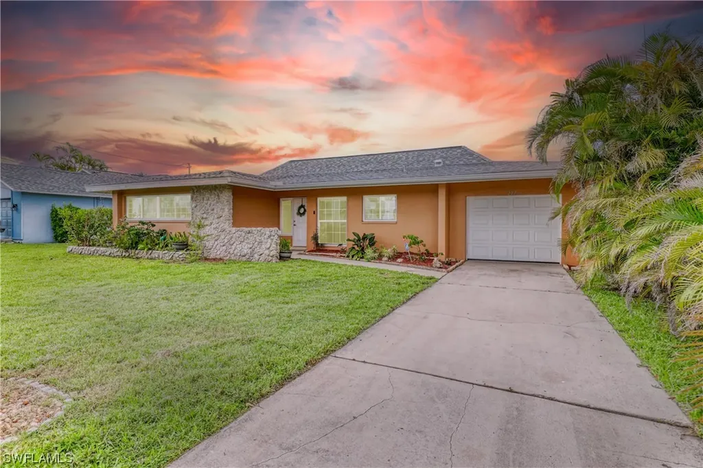 222 SW 43rd Terrace Cape Coral FL 33914