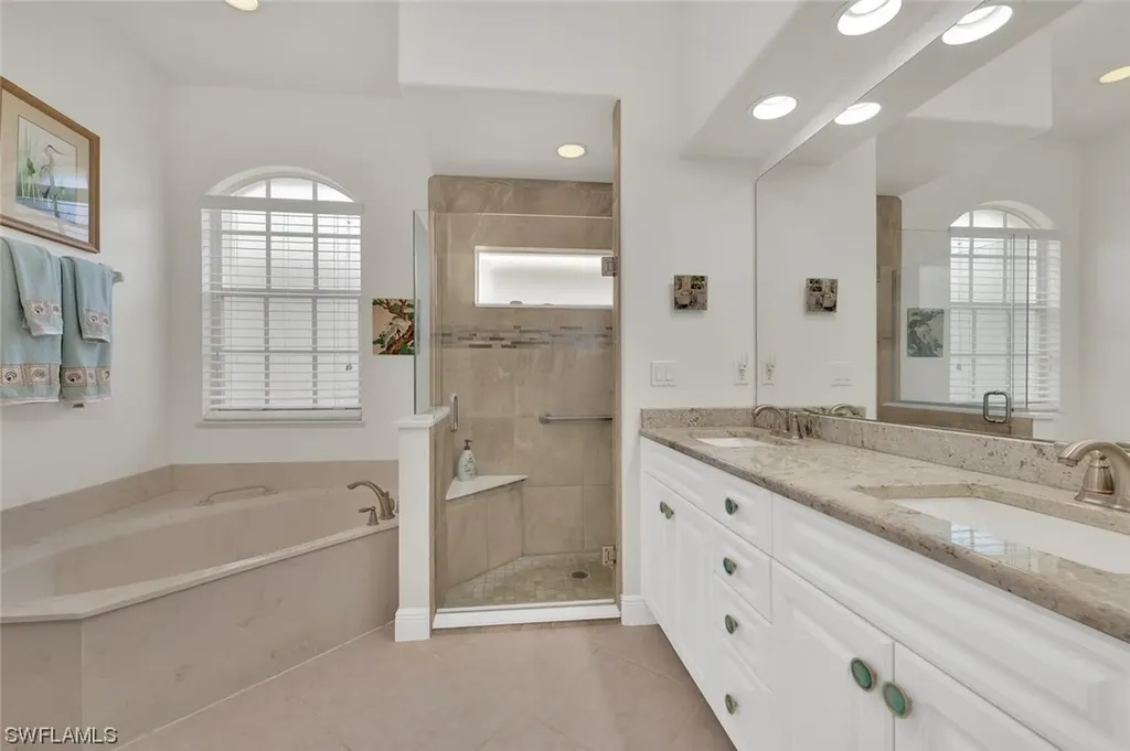 8046 Tauren Court Naples FL 34119