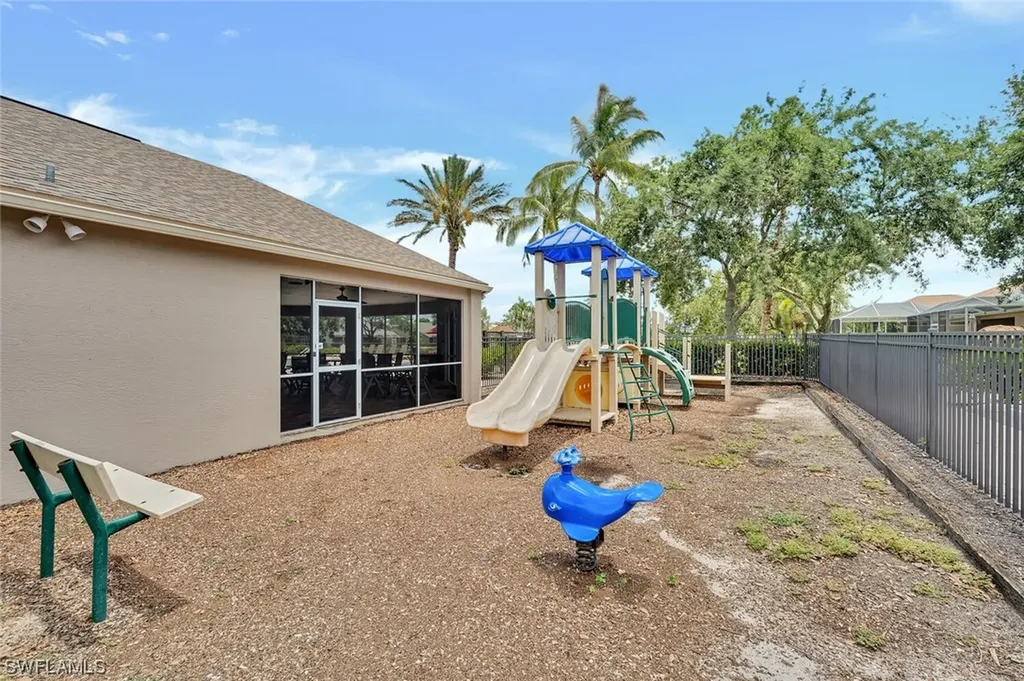 8046 Tauren Court Naples FL 34119