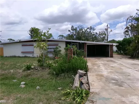 2261 Aldridge Avenue Fort Myers FL 33907