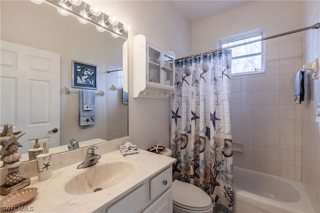 3709 Muir Woods Way Naples FL 34116