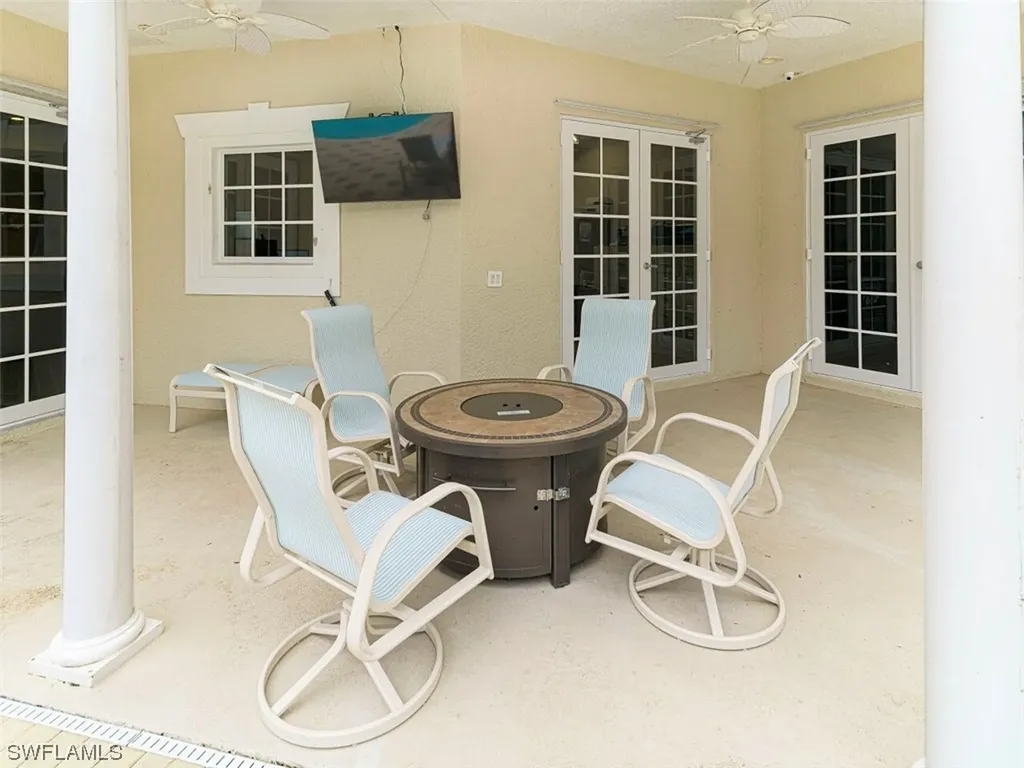3709 Muir Woods Way Naples FL 34116
